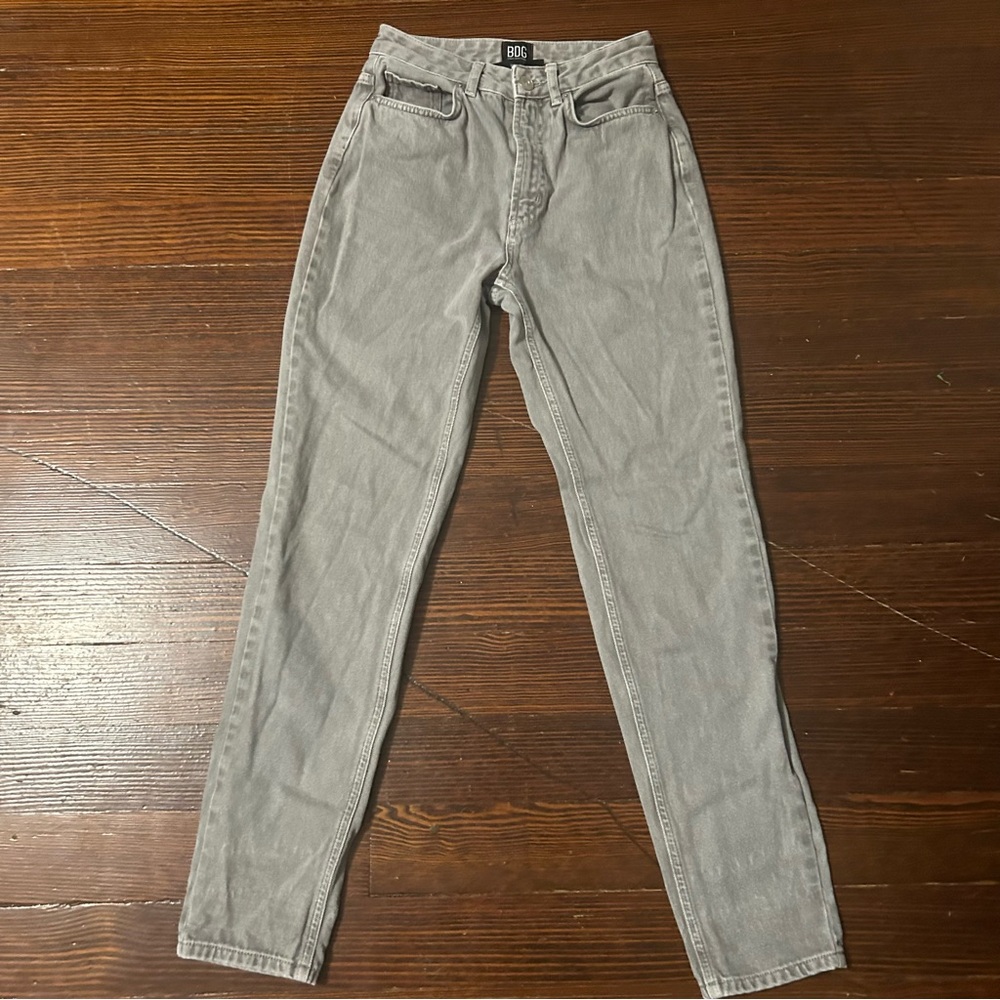 BDG / Light Gray High-Rise Mom Jeans 25 or 0